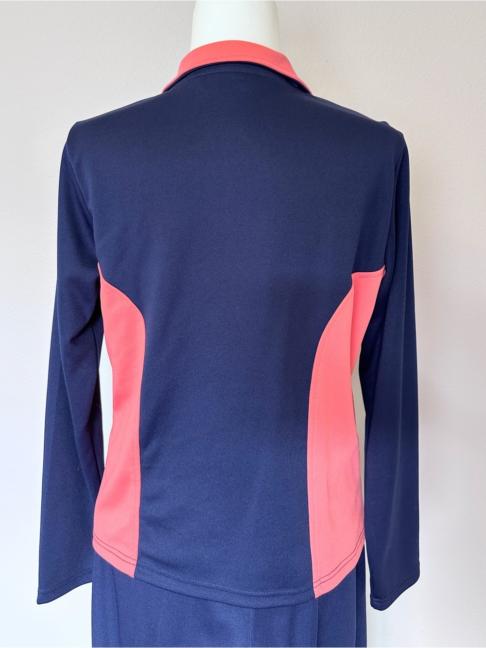 Chadwicks of Boston Navy & Peach Colorblock Tracksuit Set - Size M - Picture 3 of 5